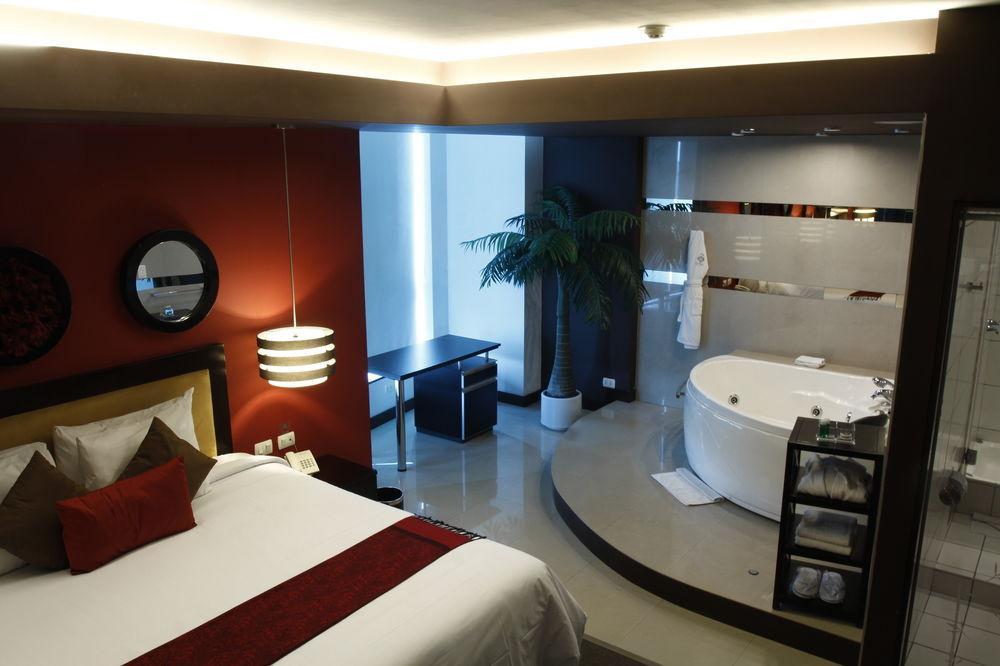 Hotel Ginebra Lima Ngoại thất bức ảnh
