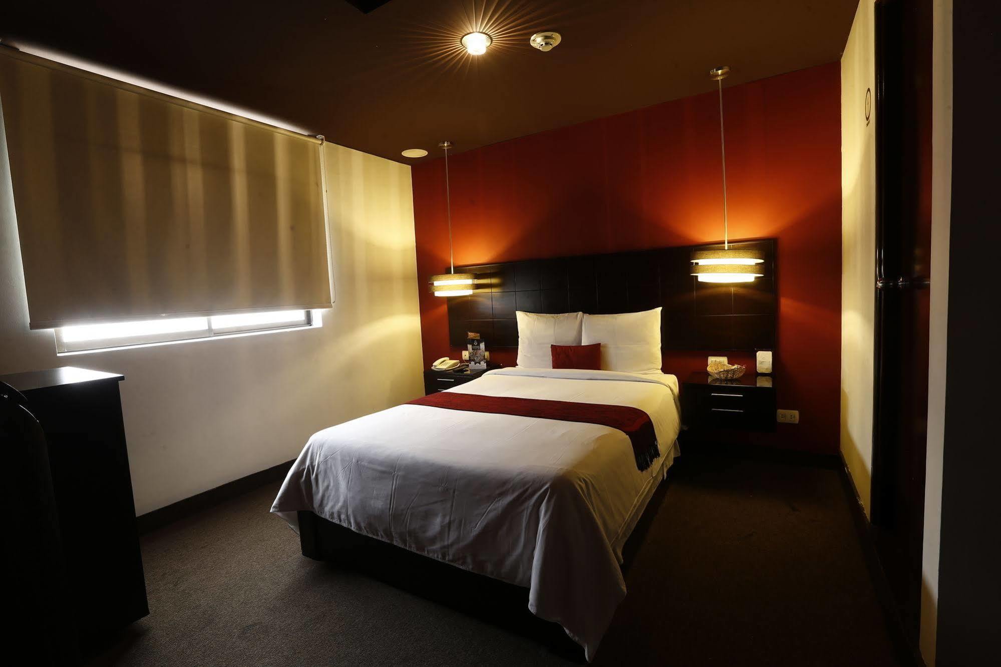 Hotel Ginebra Lima Ngoại thất bức ảnh