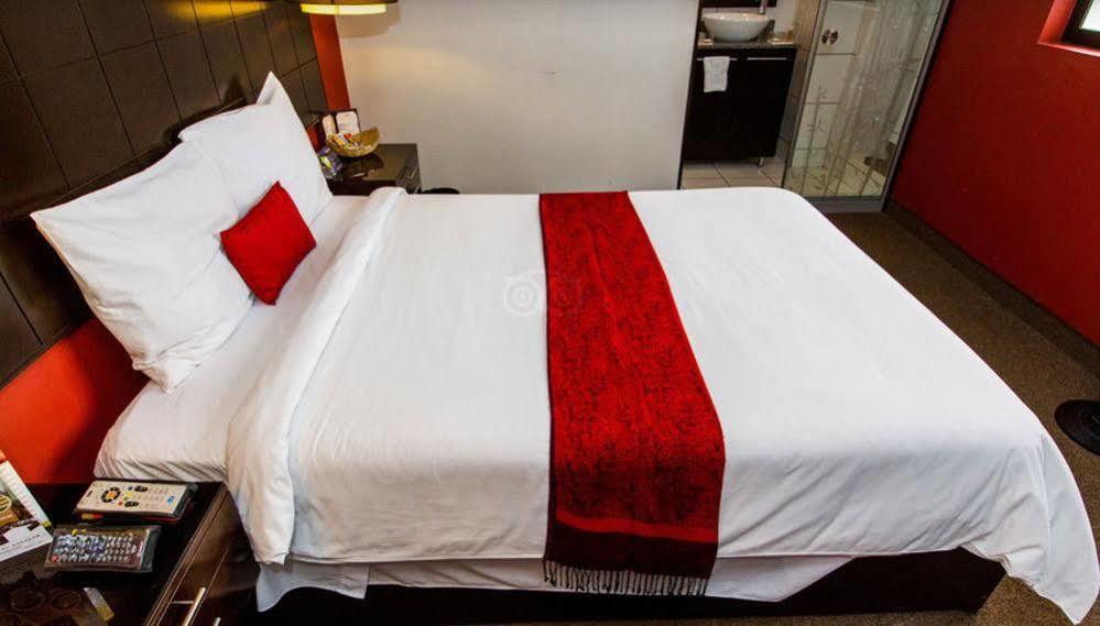 Hotel Ginebra Lima Ngoại thất bức ảnh